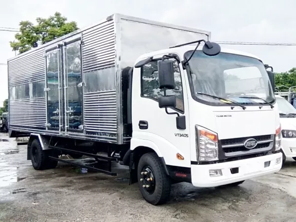 Dịch vụ thay Kính chắn gió xe tải Veam 3.5 tấn tận nơi